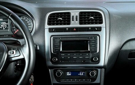 Volkswagen Polo VI (EU Market), 2016 год, 1 030 000 рублей, 14 фотография