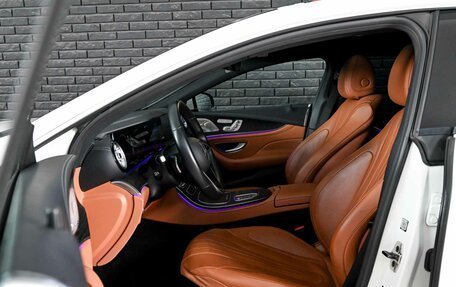 Mercedes-Benz CLS, 2021 год, 6 660 000 рублей, 10 фотография