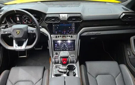 Lamborghini Urus I, 2025 год, 31 200 000 рублей, 11 фотография