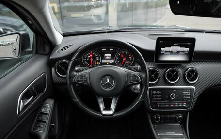 Mercedes-Benz GLA, 2019 год, 2 399 000 рублей, 15 фотография