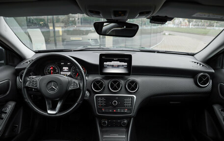Mercedes-Benz GLA, 2019 год, 2 399 000 рублей, 14 фотография