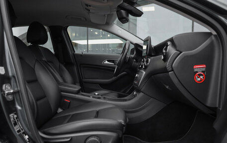 Mercedes-Benz GLA, 2019 год, 2 399 000 рублей, 25 фотография