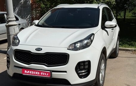 KIA Sportage IV рестайлинг, 2017 год, 2 000 000 рублей, 1 фотография