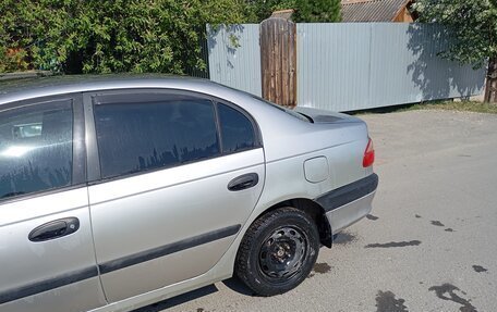 Toyota Avensis III рестайлинг, 2003 год, 460 000 рублей, 6 фотография
