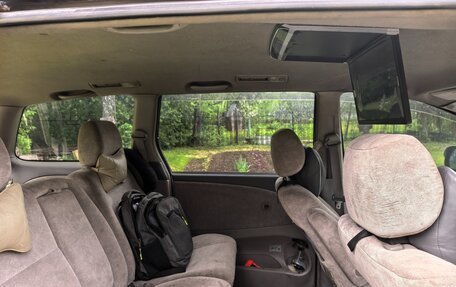 Toyota Estima III рестайлинг -2, 2003 год, 960 000 рублей, 13 фотография