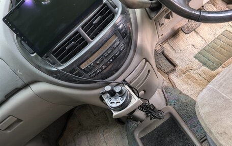 Toyota Estima III рестайлинг -2, 2003 год, 960 000 рублей, 8 фотография
