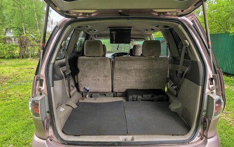 Toyota Estima III рестайлинг -2, 2003 год, 960 000 рублей, 17 фотография