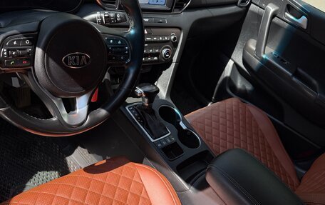 KIA Sportage IV рестайлинг, 2017 год, 2 000 000 рублей, 8 фотография