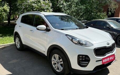 KIA Sportage IV рестайлинг, 2017 год, 2 000 000 рублей, 3 фотография