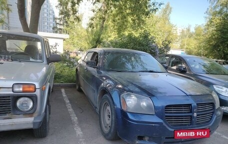 Dodge Magnum, 2004 год, 400 000 рублей, 2 фотография