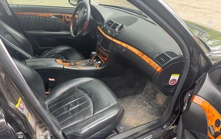 Mercedes-Benz E-Класс, 2006 год, 950 000 рублей, 8 фотография