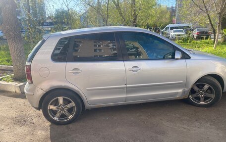 Volkswagen Polo IV рестайлинг, 2005 год, 300 000 рублей, 3 фотография