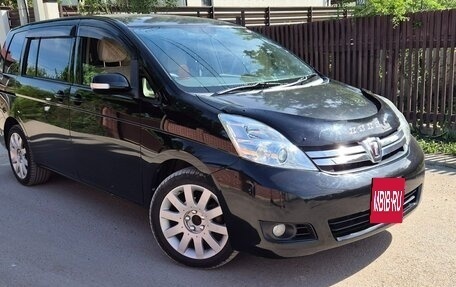Toyota ISis I, 2012 год, 1 320 000 рублей, 2 фотография