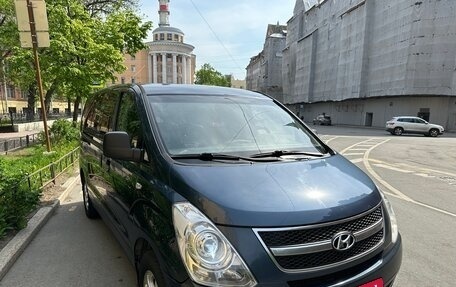 Hyundai Grand Starex Grand Starex I рестайлинг 2, 2012 год, 1 450 000 рублей, 17 фотография