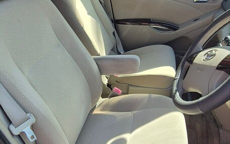 Toyota ISis I, 2012 год, 1 320 000 рублей, 16 фотография