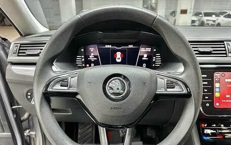 Skoda Superb III рестайлинг, 2021 год, 2 240 000 рублей, 11 фотография