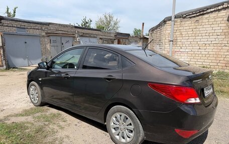Hyundai Solaris II рестайлинг, 2016 год, 760 000 рублей, 4 фотография