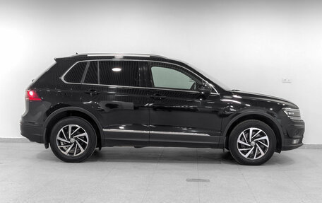 Volkswagen Tiguan II, 2019 год, 2 790 000 рублей, 4 фотография