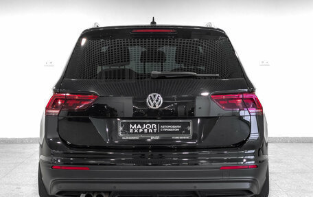 Volkswagen Tiguan II, 2019 год, 2 790 000 рублей, 6 фотография