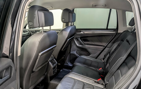 Volkswagen Tiguan II, 2019 год, 2 790 000 рублей, 12 фотография