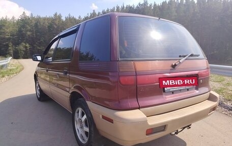 Mitsubishi Chariot III, 1992 год, 375 000 рублей, 11 фотография