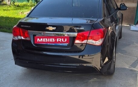 Chevrolet Cruze II, 2014 год, 950 000 рублей, 2 фотография