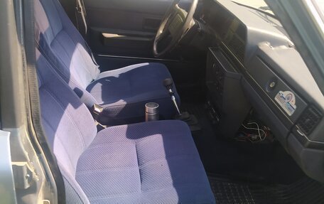 Volvo 240 Series, 1989 год, 165 000 рублей, 7 фотография