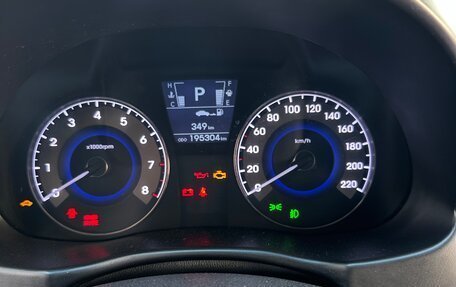 Hyundai Solaris II рестайлинг, 2012 год, 610 000 рублей, 12 фотография