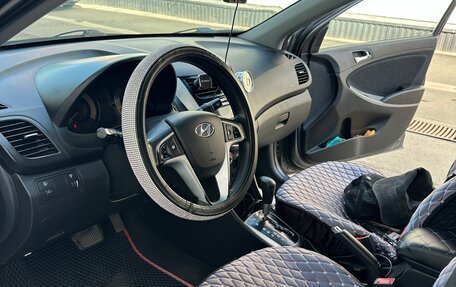 Hyundai Solaris II рестайлинг, 2012 год, 610 000 рублей, 13 фотография