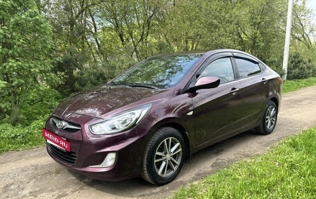 Hyundai Solaris II рестайлинг, 2012 год, 699 000 рублей, 2 фотография