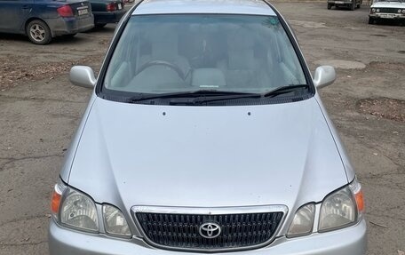 Toyota Gaia, 2001 год, 480 000 рублей, 4 фотография