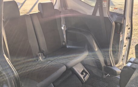 Toyota Sienta II, 2018 год, 1 500 000 рублей, 9 фотография