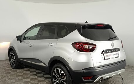 Renault Kaptur I рестайлинг, 2017 год, 1 370 000 рублей, 4 фотография