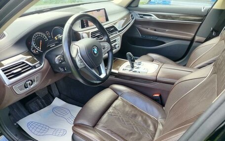 BMW 7 серия, 2018 год, 4 800 000 рублей, 6 фотография