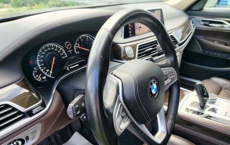 BMW 7 серия, 2018 год, 4 800 000 рублей, 7 фотография