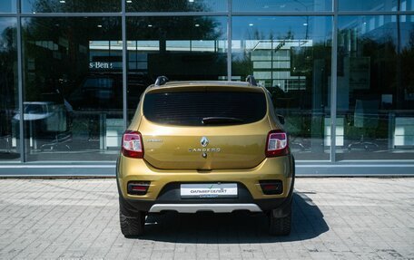 Renault Sandero II рестайлинг, 2015 год, 950 000 рублей, 4 фотография