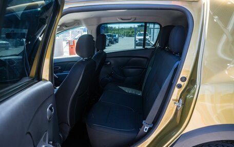 Renault Sandero II рестайлинг, 2015 год, 950 000 рублей, 13 фотография