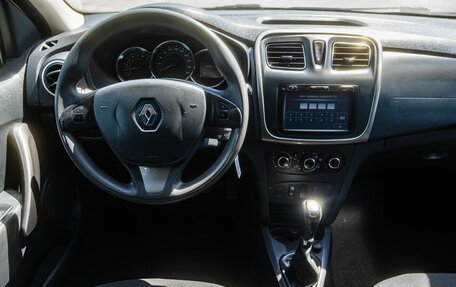 Renault Sandero II рестайлинг, 2015 год, 950 000 рублей, 17 фотография