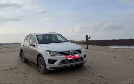 Volkswagen Touareg III, 2015 год, 3 500 000 рублей, 2 фотография