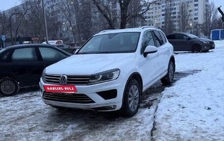 Volkswagen Touareg III, 2015 год, 3 500 000 рублей, 4 фотография