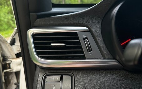 KIA Optima IV, 2016 год, 1 800 000 рублей, 9 фотография