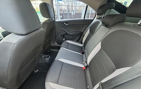 Skoda Rapid I, 2017 год, 1 400 000 рублей, 12 фотография