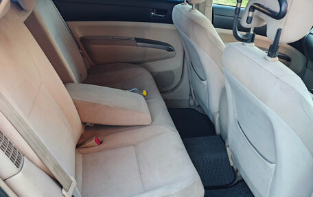 Toyota Prius, 2003 год, 686 000 рублей, 7 фотография