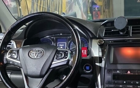 Toyota Camry, 2015 год, 1 980 000 рублей, 6 фотография