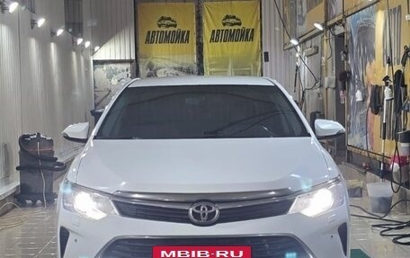 Toyota Camry, 2015 год, 1 980 000 рублей, 15 фотография
