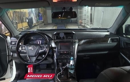 Toyota Camry, 2015 год, 1 980 000 рублей, 3 фотография