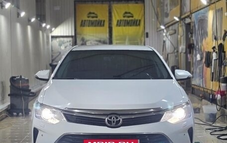 Toyota Camry, 2015 год, 1 980 000 рублей, 14 фотография