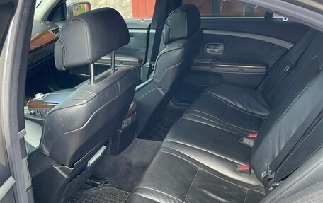 BMW 7 серия, 2004 год, 310 000 рублей, 6 фотография
