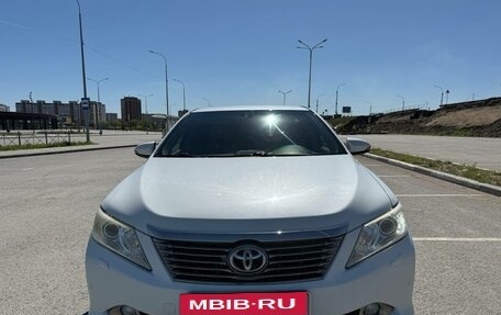 Toyota Camry, 2012 год, 1 800 000 рублей, 4 фотография