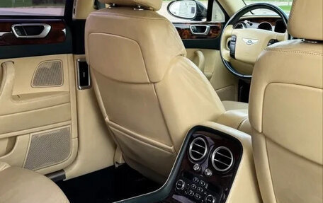 Bentley Continental Flying Spur, 2006 год, 2 500 000 рублей, 20 фотография